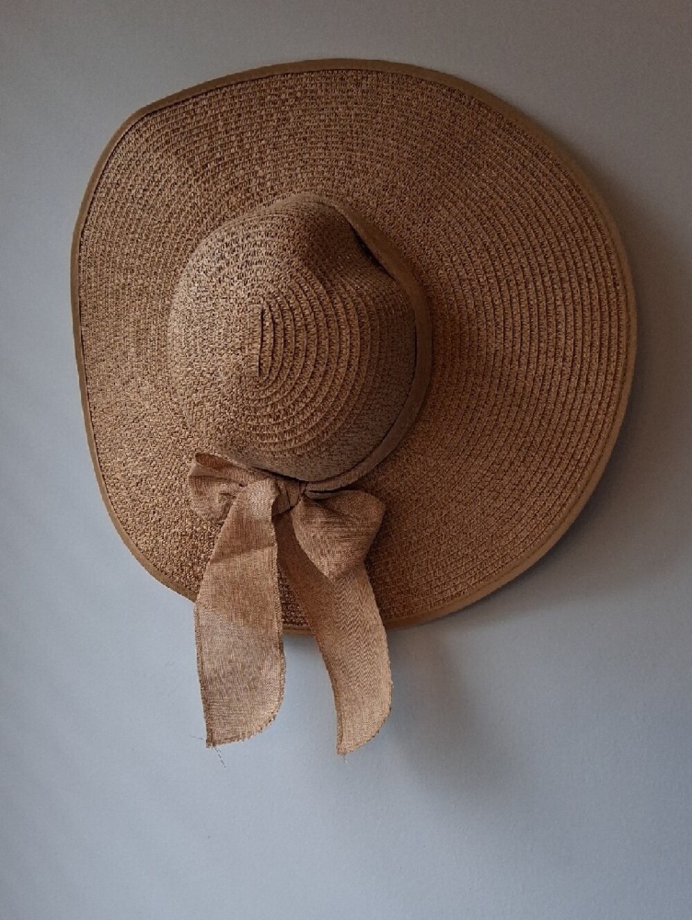 Wide Brim Straw Sun Hat - Brown